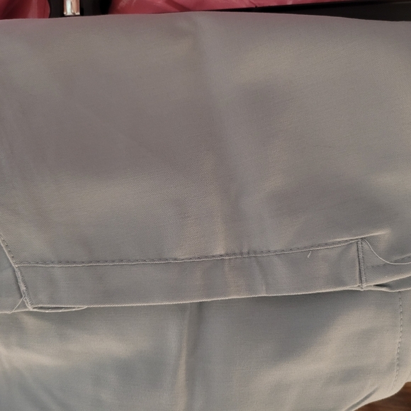 Ladies Large Scrub Top in Large - Picture 8 of 10